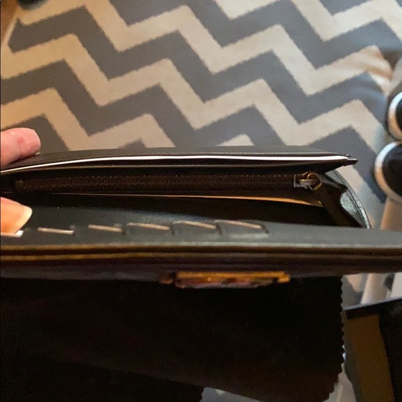 🔴SOLD🔴Authentic New CHANEL Lambskin Wallet - Picture 10 of 10